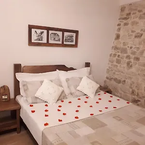 Omer Hotel Berat